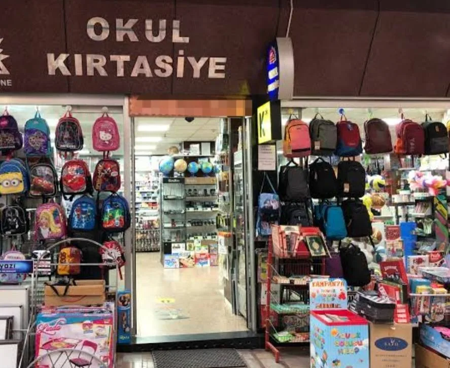 Boğazlıyan AK Parti Kadın Kolları, ihtiyaç sahibi çocuklar için kırtasiye