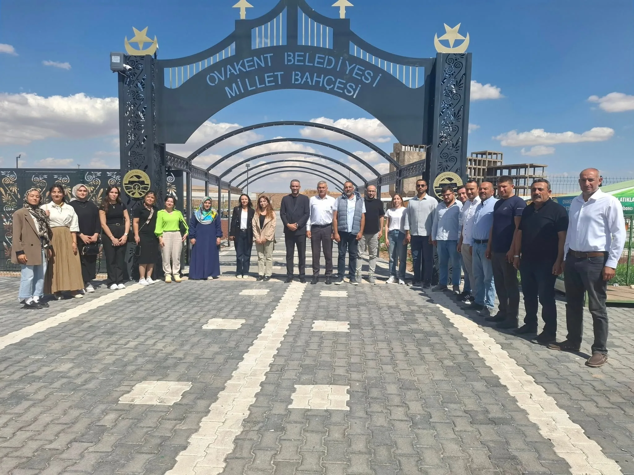Ovakent Belediye Başkanı Tuncay Erdoğan, 2025-2026 eğitim-öğretim yılı öncesi okul