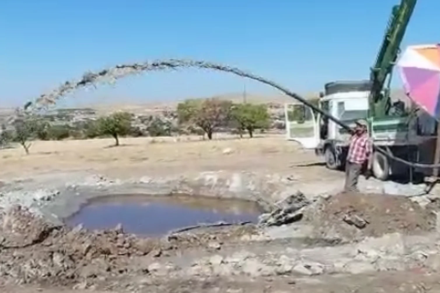 Boğazlıyan’a bağlı Sırçalı Kasabası'nda, vatandaşların desteğiyle açılan 300 metrelik su