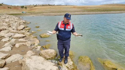 Boğazlıyan ilçesinde çevre timi tarafından yapılan denetimlerde, Uzunlu Barajı’nda kuraklık