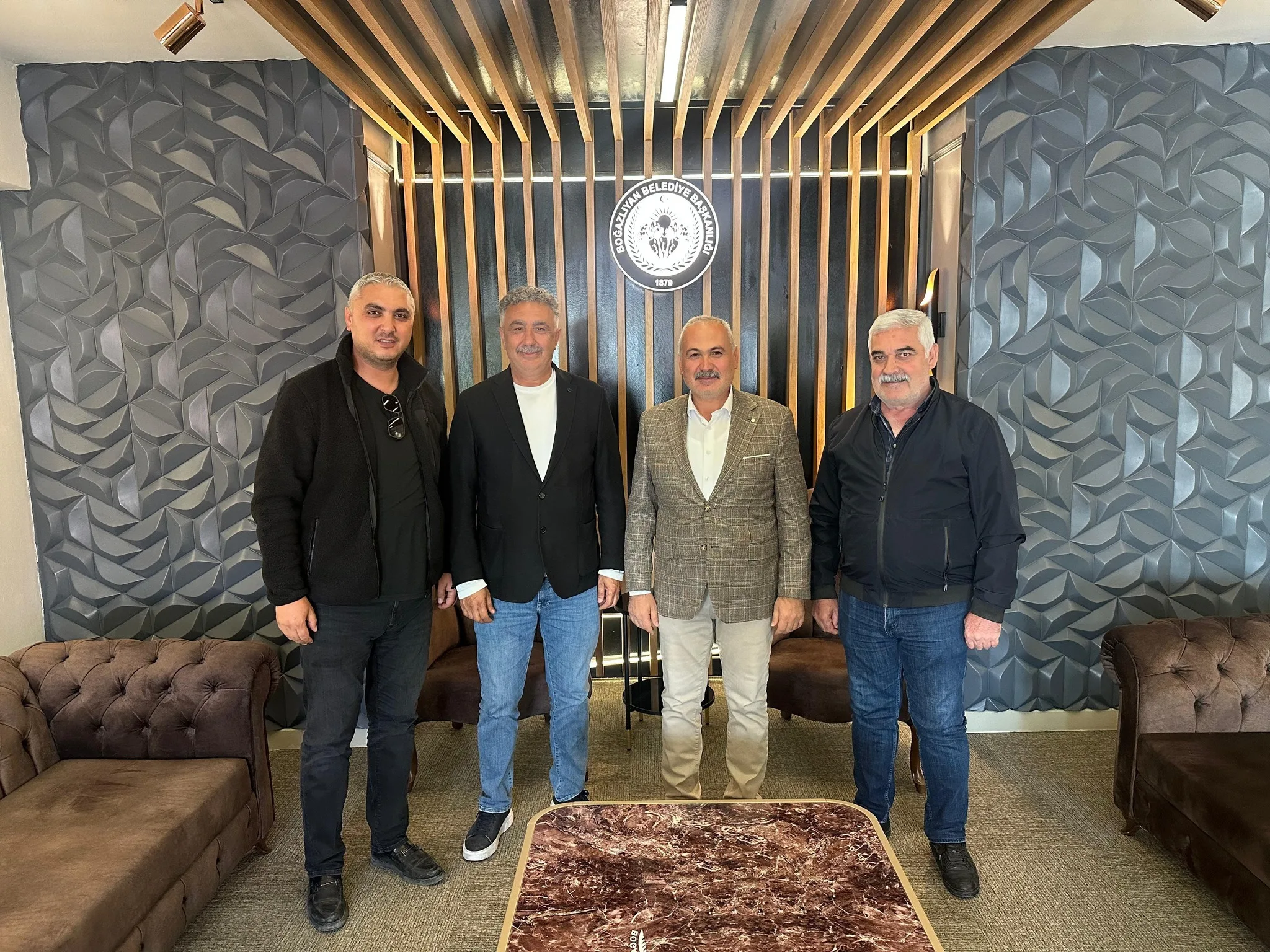 Boğazlıyan Belediye Başkanı Gökhan Coşar, MHP İlçe Başkanı Celalettin Yarol