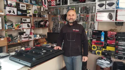 Boğazlıyan'da hizmet veren Doğan İlbay, 35 yıldır televizyon ve radyo