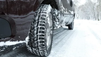 Kış lastiği takma zorunluluğunda süre uzatıldı. Resmi Gazete’de yayımlanan kararla