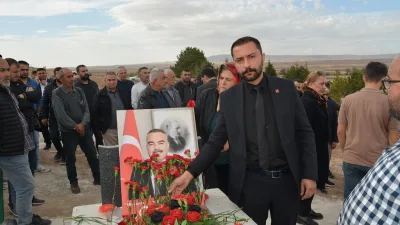 CHP Boğazlıyan İlçe Başkanı Mert Ertekin, partide emeği geçen merhum