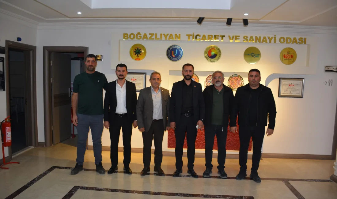 CHP Boğazlıyan İlçe Başkanı Mert Ertekin ve yönetim kurulu üyeleri,