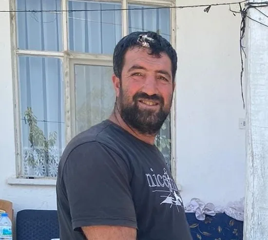 Boğazlıyanlı çiftçi Özgür Özkan, arpa hasadının ardından ektiği mısırdan 8