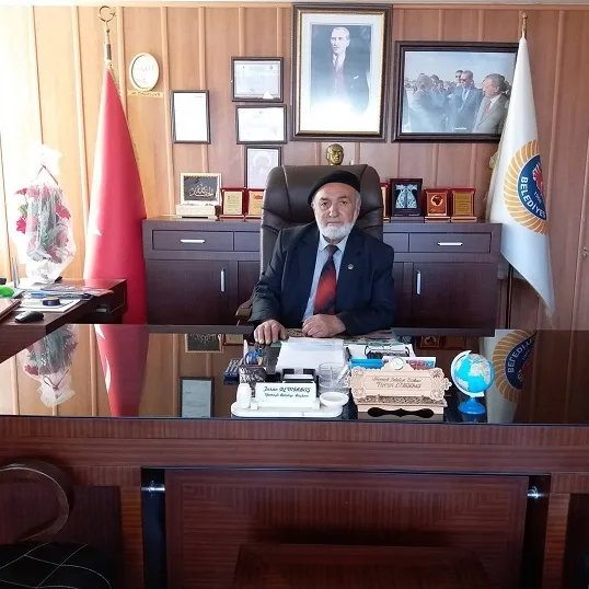 2014-2019 yılları arasında Yamaçlı Belediye Başkanlığı yapan Turan Demirbaş, Almanya'daki