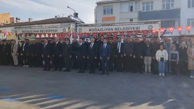 Boğazlıyan’da 10 Kasım Atatürk’ü Anma Günü kapsamında düzenlenen programda öğrencilerin
