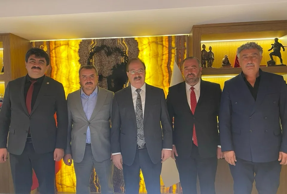 Boğazlıyan ilçe başkanları ve Sırçalı Belediye Başkanı Mustafa Parlak, Milletvekili