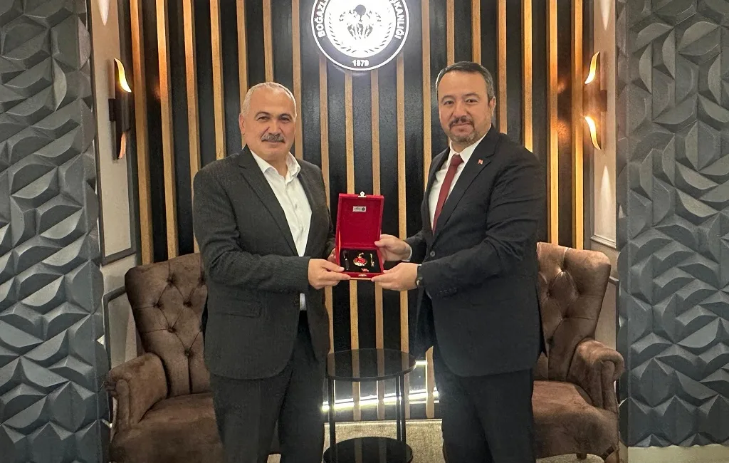 Boğazlıyan Belediye Başkanı Gökhan Coşar, Sandıklı Belediye Başkanı Adnan Öztaş