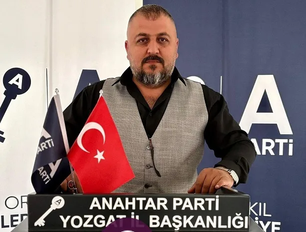 Anahtar Parti Boğazlıyan İlçe Başkanı Emrah Paşaoğlu, 24 Kasım Öğretmenler