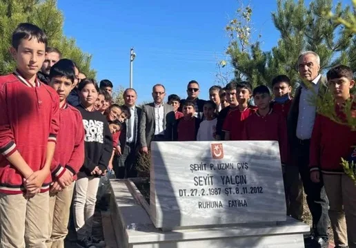 Boğazlıyanlı Şehit Seyit Yalçın, ölümünün 13. yıl dönümünde kabri başında