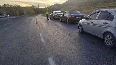 Yozgat İl Jandarma Komutanlığı ekiplerince yapılan alkol denetimlerinde iki sürücünün