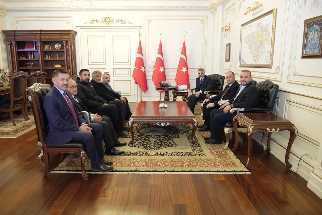 Yenipazar Belediye Başkanı Mustafa Özer ile Boğazlıyan AK Parti ve