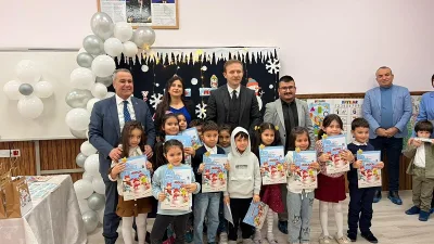 Kaymakam Aydın Yanık ve İlçe Milli Eğitim Müdürü Mustafa Şimşek,