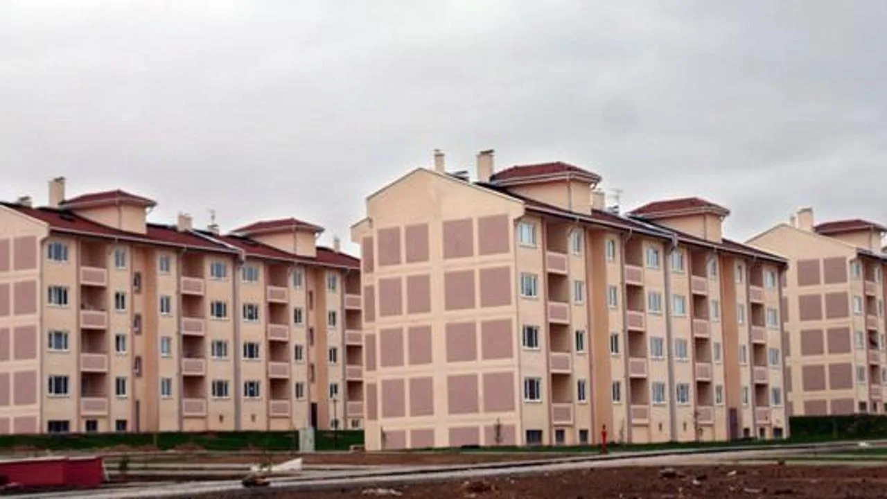 Yozgat’ta yapılacak 2 bin 858 sosyal konut için kura çekimi