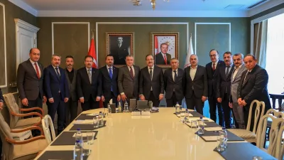 Gerçekleşen görüşmede gençlik, spor ve sosyal yatırımlara yönelik planlanan projeler