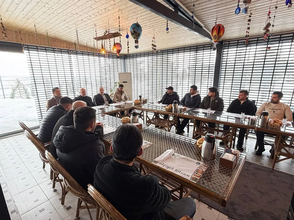 Boğazlıyan Belediye Başkanı Gökhan Coşar, Ulaşım Hizmetleri Birimi personeliyle bir