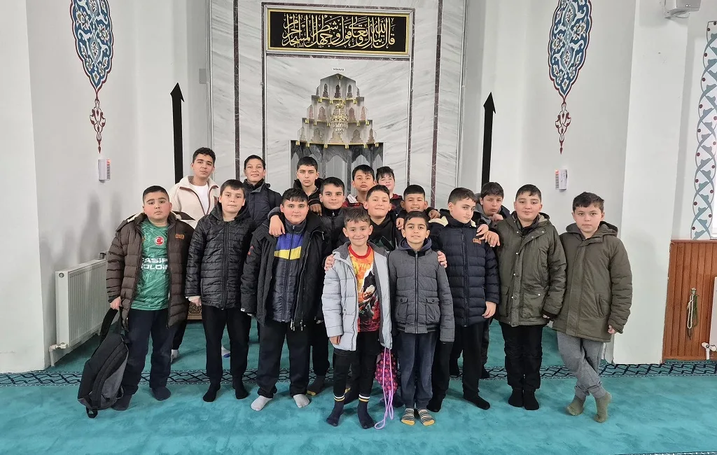 Boğazlıyan İlçe Müftülüğü Gençlik Koordinatörlüğü tarafından Eyüp Sultan Camii’nde çocuk