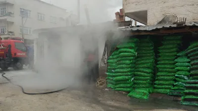 Boğazlıyan’da kömür satış dükkânında çıkan yangın, itfaiyenin hızlı müdahalesiyle büyümeden