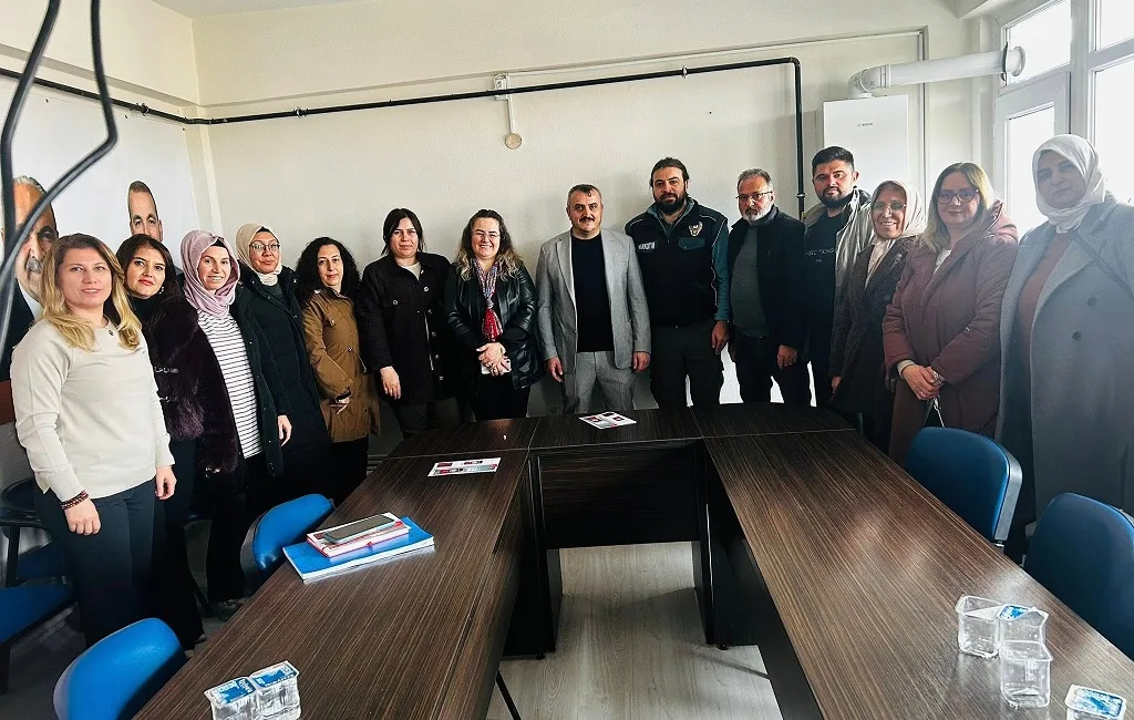 AK Parti Boğazlıyan İlçe Başkanlığında bağımlılıkla mücadele konulu bilgilendirici toplantı