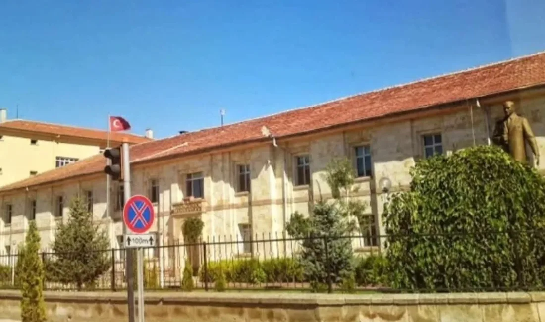 Boğazlıyan Kaymakamlığı, Yozgat Valiliği ve ilçe kaymakamlıklarında görev almak üzere