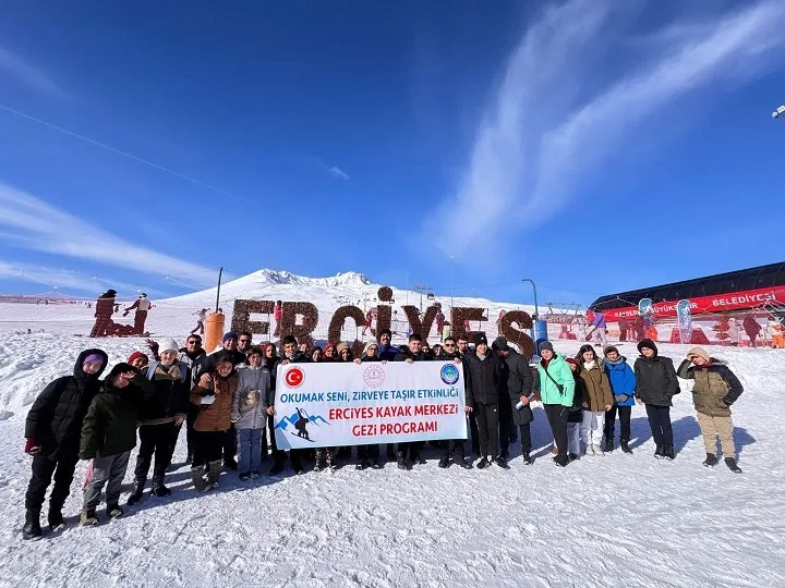 Boğazlıyan’da “Okumak Seni Zirveye Taşır” etkinliği kapsamında en çok kitap