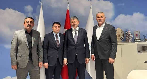 Tuncay Erdoğan, Sürmeli Gaz Genel Müdürü Kasım Kahraman’ı ziyaret ederek