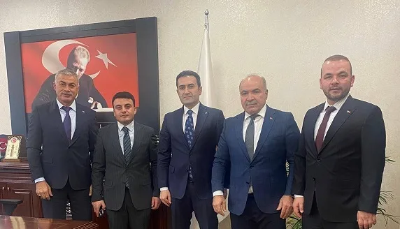 Ovakent Belediye Başkanı Tuncay Erdoğan ve beraberindeki belediye başkanları, HSK