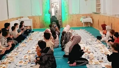 Boğazlıyan’a bağlı Çakmak Köyü Camii’nde düzenlenen “Orucum ve Camide İftarım”