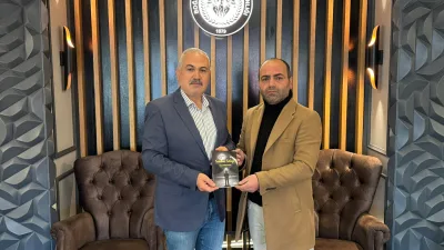 Boğazlıyan Belediye Başkanı Gökhan Coşar, “Senden Sebep” adlı şiir kitabının