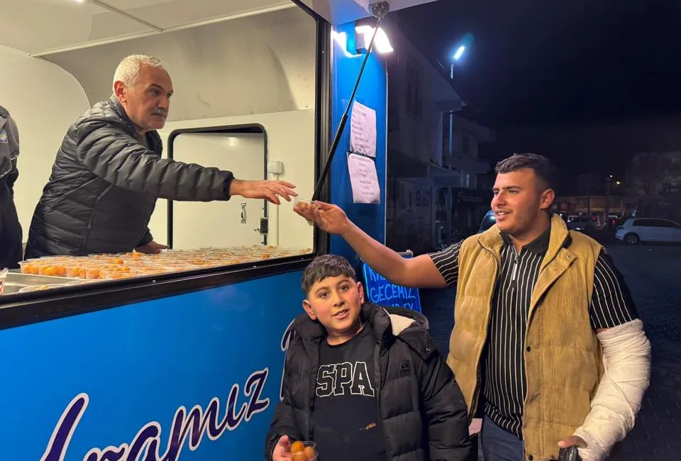 Boğazlıyan Belediye Başkanı Gökhan Coşar, Kadir Gecesi’nde Merkez Çarşı Camii’nde