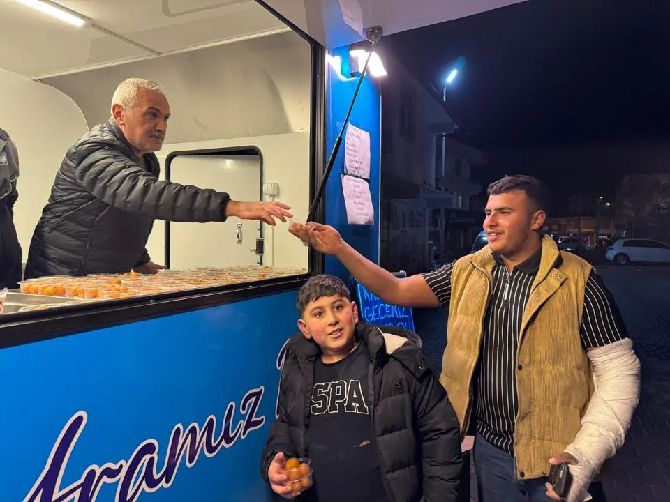 Boğazlıyan Belediye Başkanı Gökhan Coşar, Kadir Gecesi’nde Merkez Çarşı Camii’nde