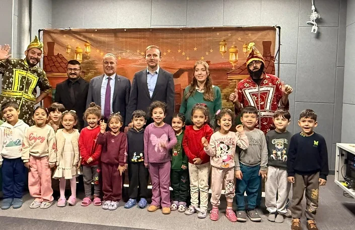 Boğazlıyan TOBB 100. Yıl Anaokulu tarafından hazırlanan Hacivat–Karagöz gösterisi, Ramazan