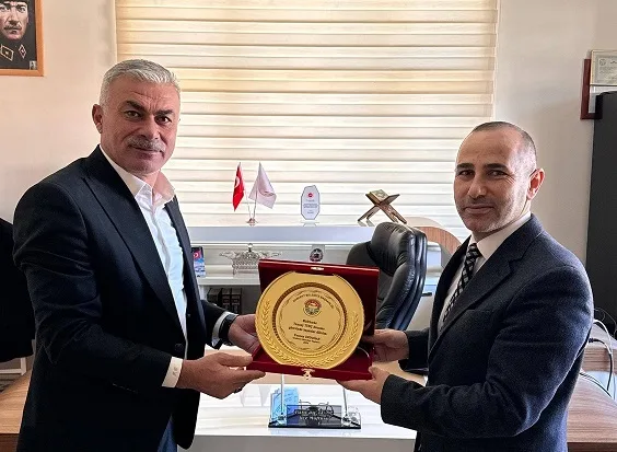 Tuncay Erdoğan, Boğazlıyan İlçe Müftülüğü görevine başlayan Tuncay Tunç’e iade-i