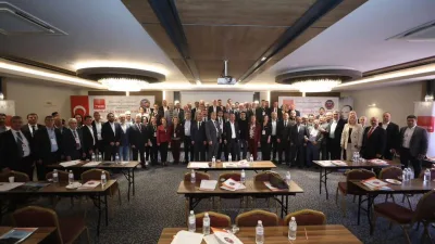 Boğazlıyan Belediye Başkanı Gökhan Coşar, belediyeler birliği toplantılarında önemli temaslarda