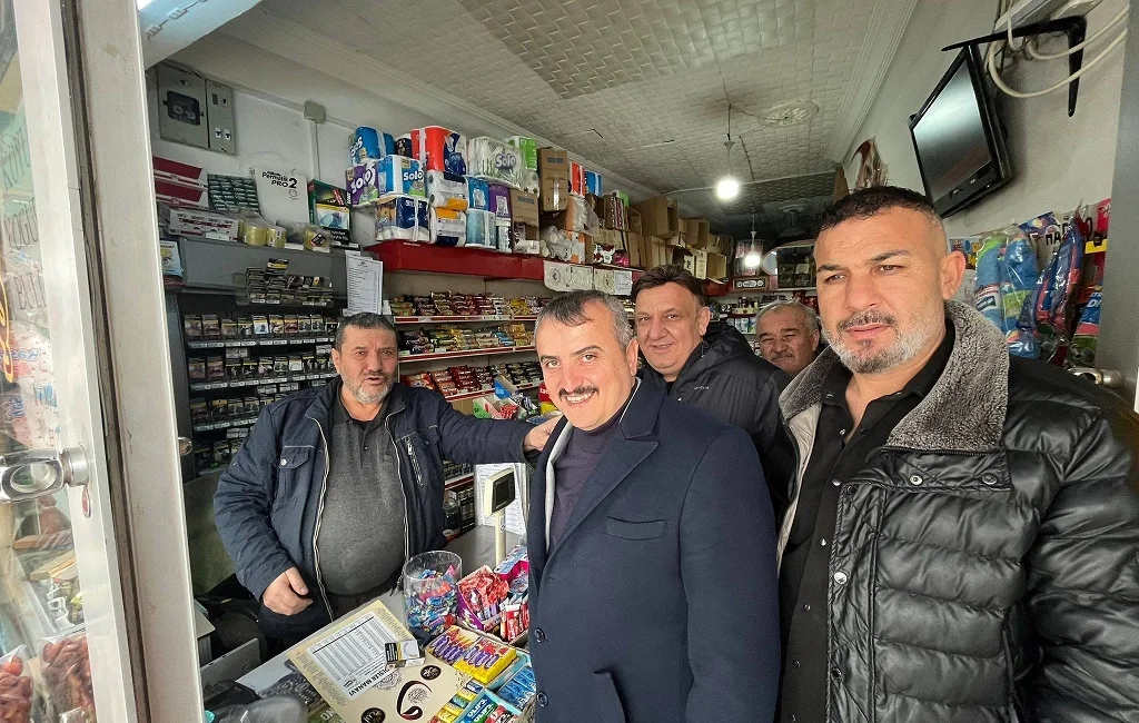 AK Parti Boğazlıyan İlçe Başkanı Hacı Yıldırım, ilçe esnafını ziyaret