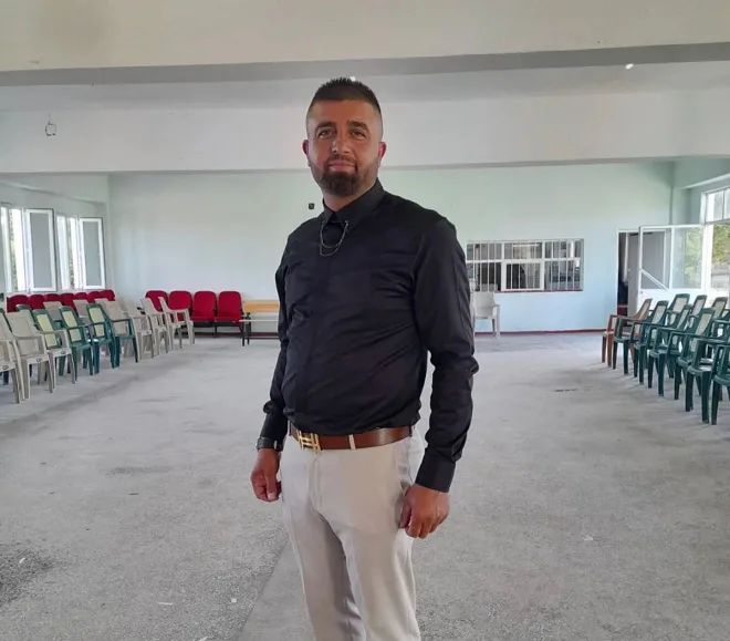 Yenifakılı ilçesine bağlı Bektaşlı köyünde muhtarlık görevine gelen Hacı Nuri