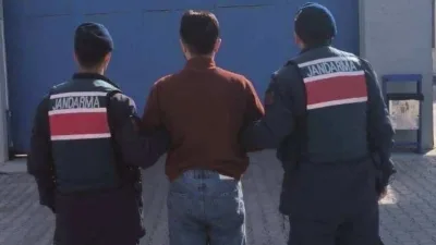 Yozgat İl Jandarma Komutanlığı ekipleri, aranan şahısların yakalanmasına yönelik çalışmalar