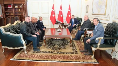 Çalapverdi ve Bahariye köyü muhtarları, Yozgat’taki toplantıda köylerinin ihtiyaç ve