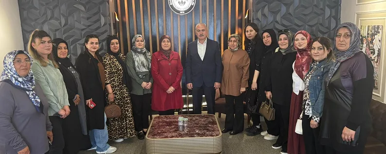 Gökhan Coşar, Kurban Bayramı dolayısıyla düzenlenen programda vatandaşlarla bir araya