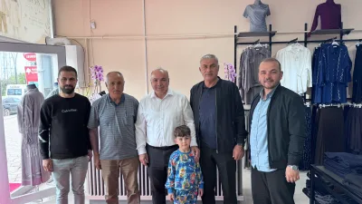 Boğazlıyan’da hizmete açılan Modam Rabia Butik’i ziyaret eden belediye başkanları,