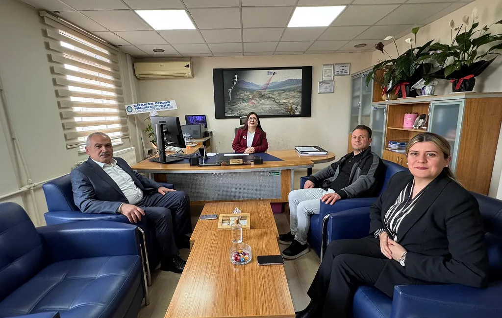 Boğazlıyan Belediye Başkanı Gökhan Coşar, Tapu ve Kadastro Müdürlüğü’nü ziyaret
