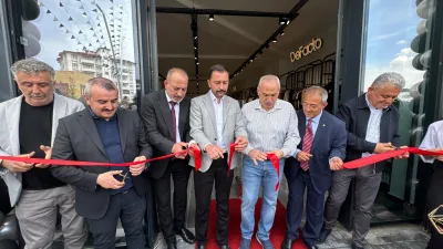 Boğazlıyan’da yenilenen konseptiyle yeni adresinde hizmete başlayan Koçaklar AVM’nin açılışı