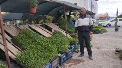 Onur Köylüoğlu öncülüğünde hizmet veren Köylüoğlu Çiçek ve Fidancılık, bahar