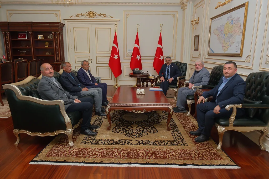 Rızvan Yiğit ve Mehmet Şahin öncülüğündeki heyet, Mehmet Ali Özkan’ı