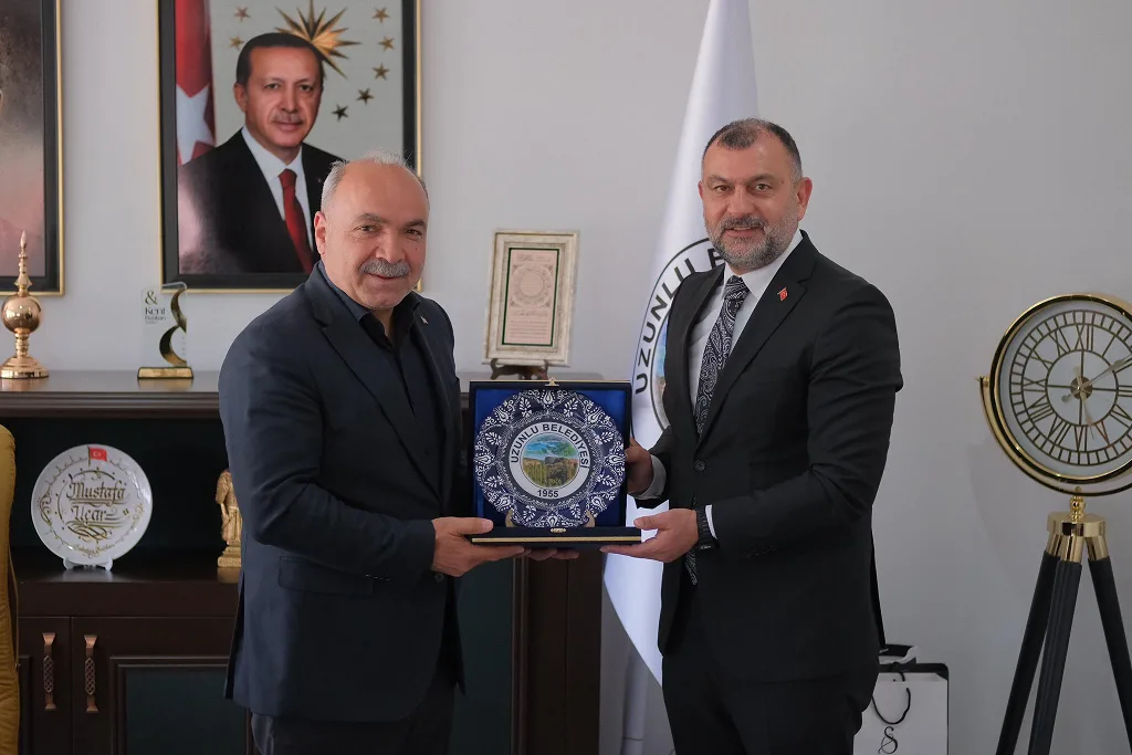 Mustafa Uçar, Malatya Büyükşehir Belediyesi yetkililerinin Uzunlu Belediyesi’ne gerçekleştirdiği ziyaretten