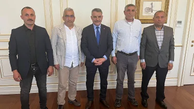 Boğazlıyan Aşağıkarakoç ve Yukarıkarakoç mahalle muhtarları, Yozgat Valisi Mehmet Ali