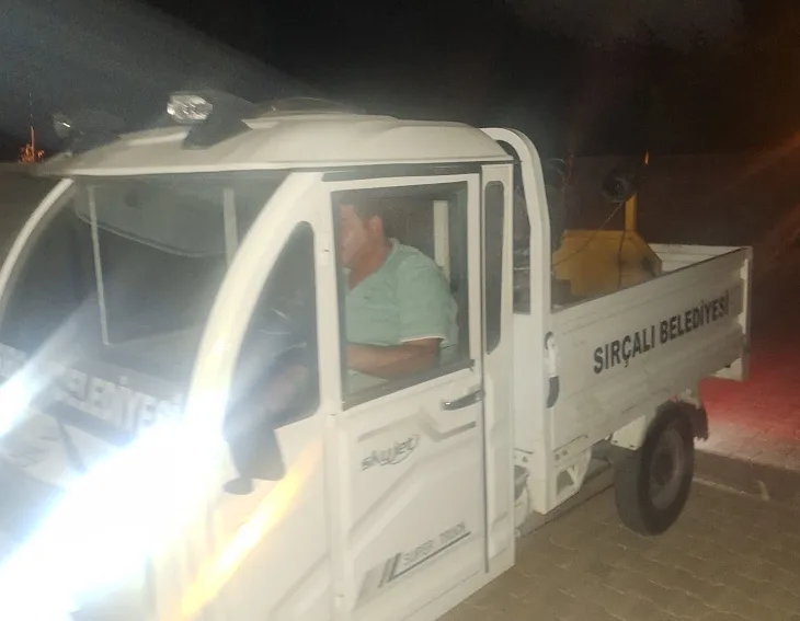 Sırçalı Belediyesi, ot, larva ve sivrisineklere karşı kasaba genelinde kapsamlı