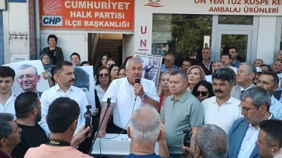 İstifa eden yöneticiler, siyasi mücadelelerini Özgür Özel’in liderliğindeki Yeni Parti
